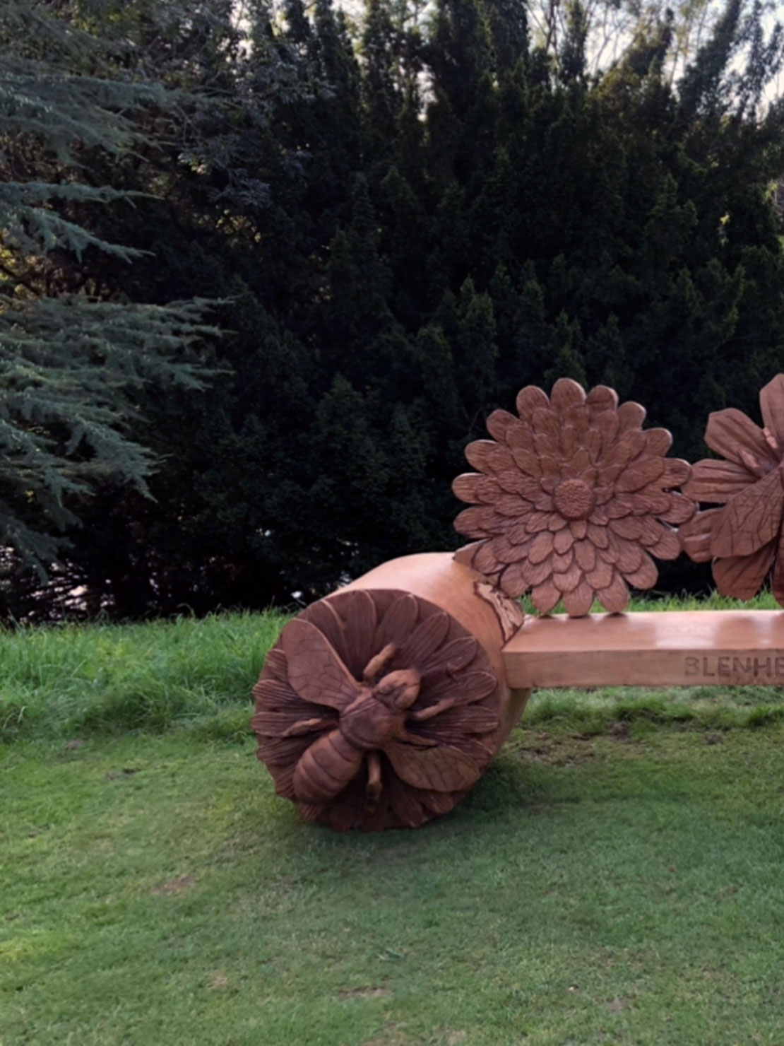 Bee bench at Blenheim Palace