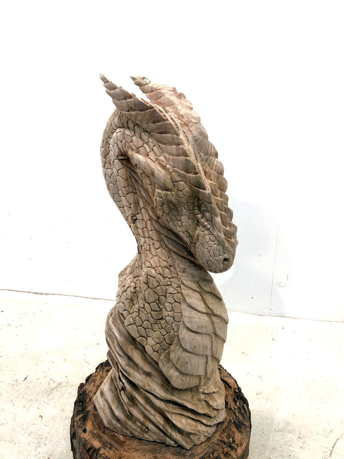 Dragon bust