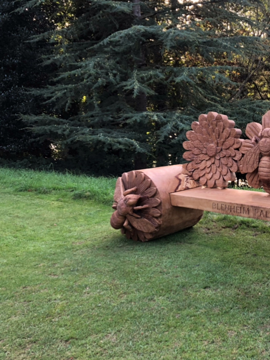 Bee bench at Blenheim Palace