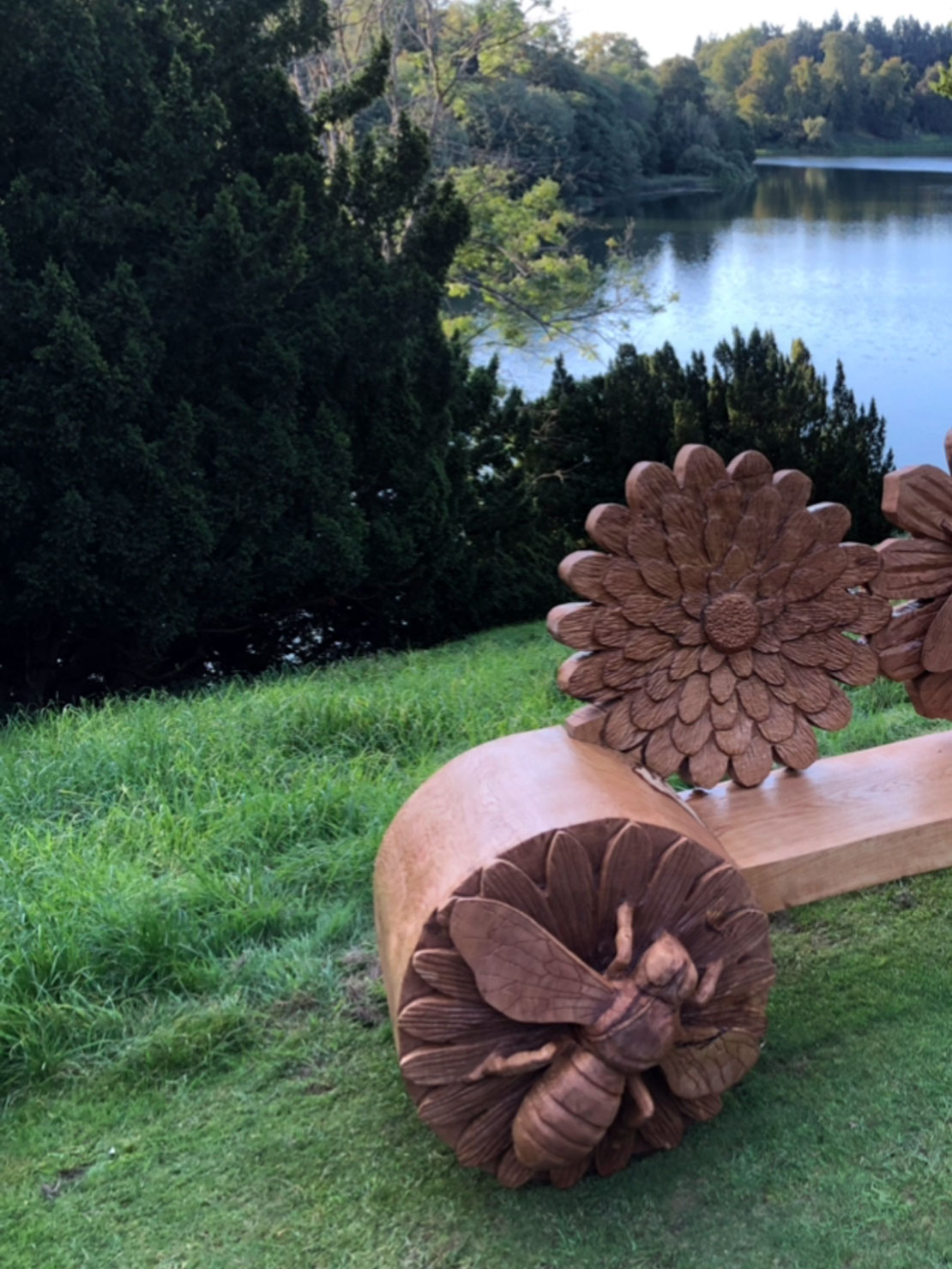 Bee bench at Blenheim Palace