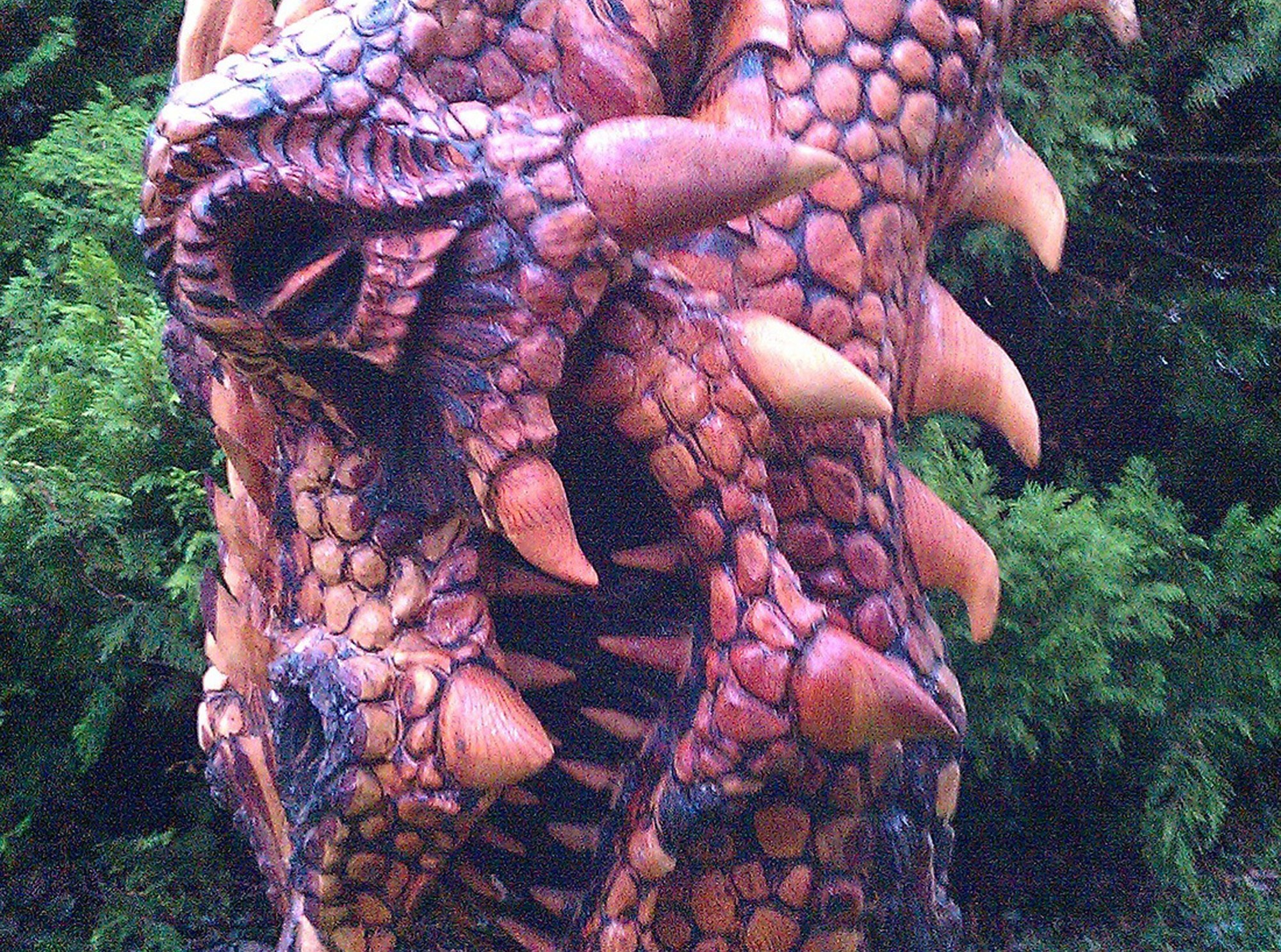 Detailed dragon head